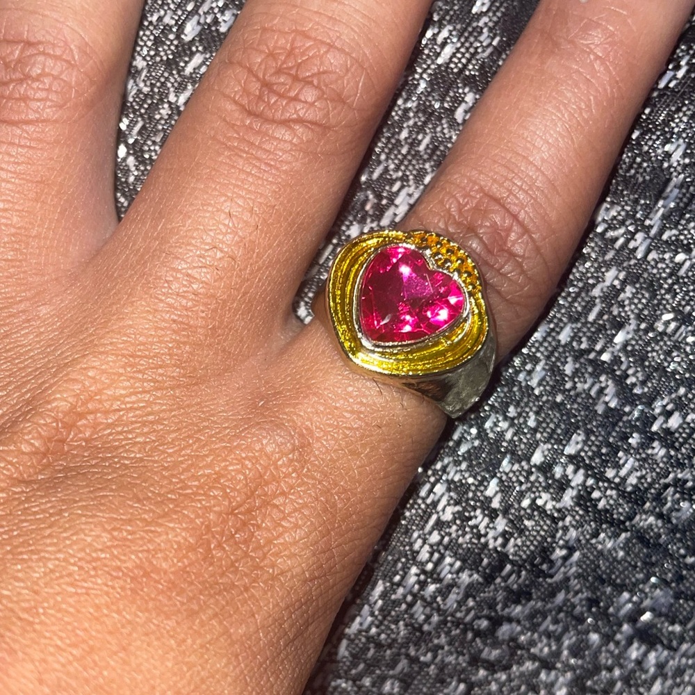 Heart ring - Picture 2 of 4